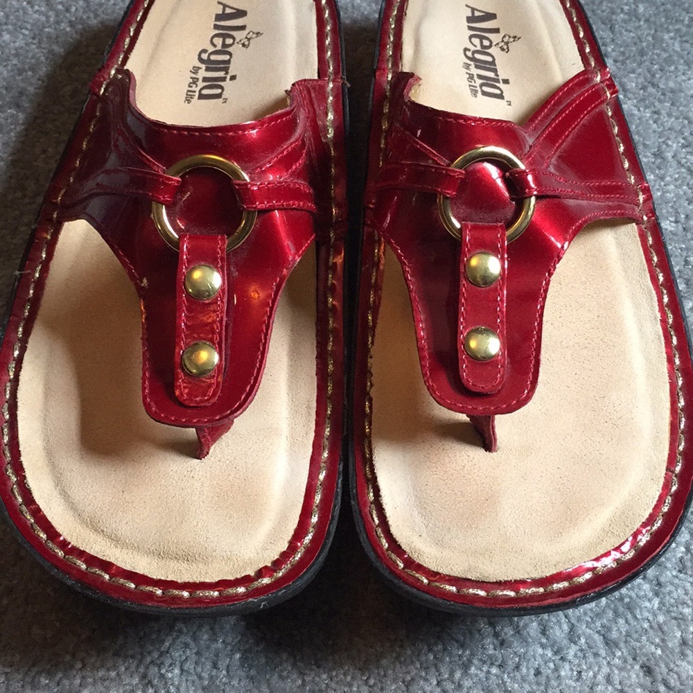 SUMMER SALE!! Algeria Sandals - patent leather.